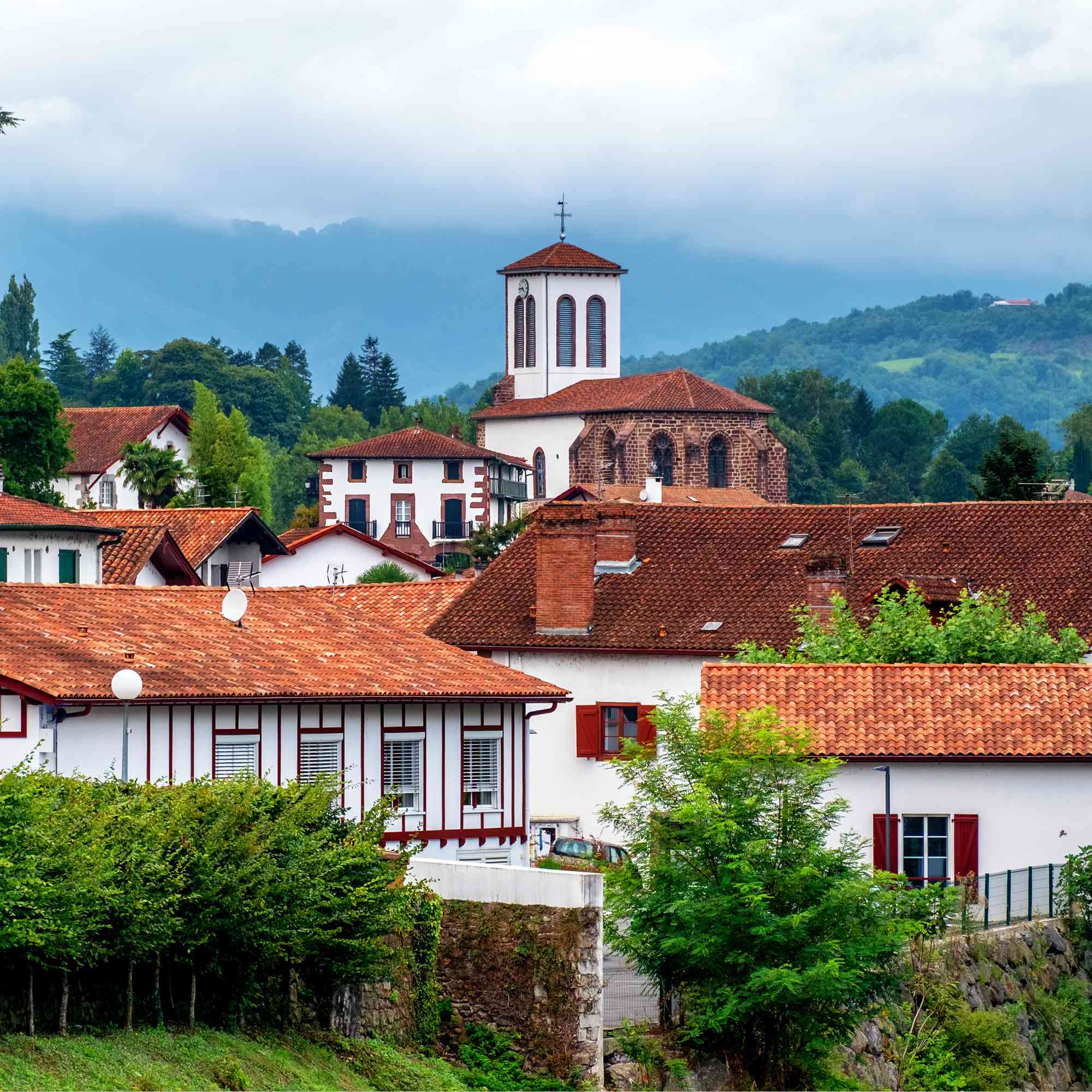 À la découverte des villages typiques du Pays basque intérieur